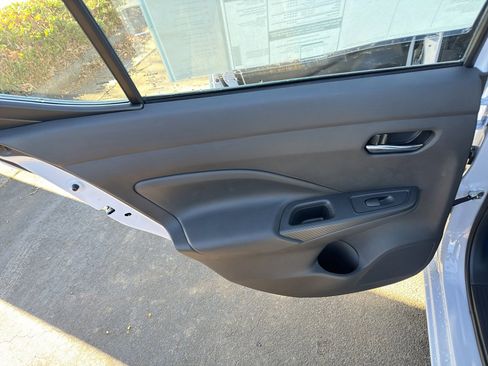 New 2025 Nissan Versa SV w/ Trunk Package image 29