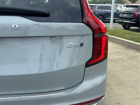 Used 2026 Volvo XC90 B6 Plus AWD/4WD image 8