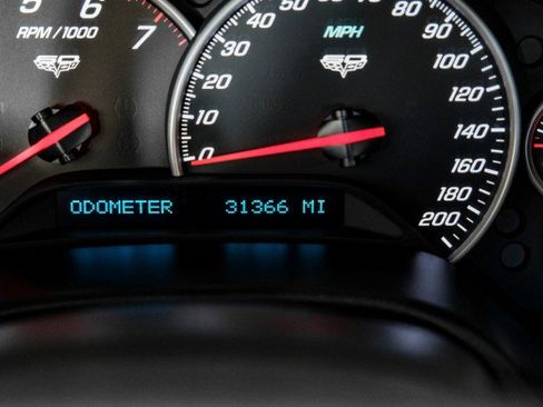 Used 2013 Chevrolet Corvette Grand Sport w/ 3LT Preferred Equipment Group RWD image 18