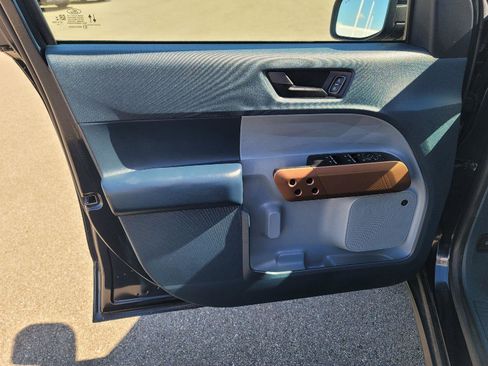 Used 2022 Ford Maverick Lariat w/ Lariat Luxury Package AWD/4WD image 19