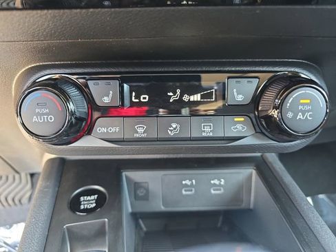 New 2026 Nissan Kicks SV w/ SV Premium Package FWD image 24