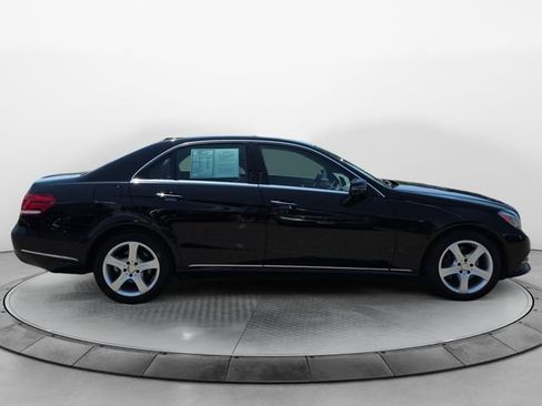 Used 2014 Mercedes-Benz E 350 4MATIC Sedan image 6