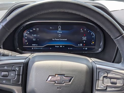 Used 2024 Chevrolet Tahoe Z71 AWD/4WD image 12
