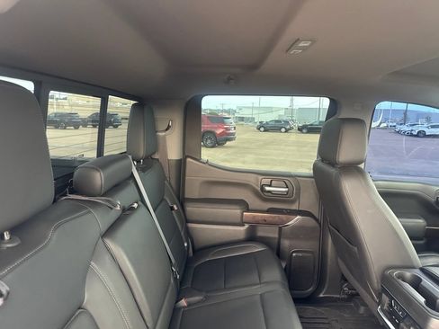 Used 2020 GMC Sierra 1500 SLT w/ SLT Premium Package AWD/4WD image 32