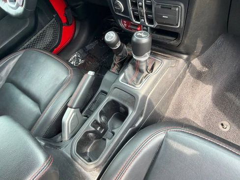 Certified 2021 Jeep Wrangler Unlimited Rubicon AWD/4WD image 15