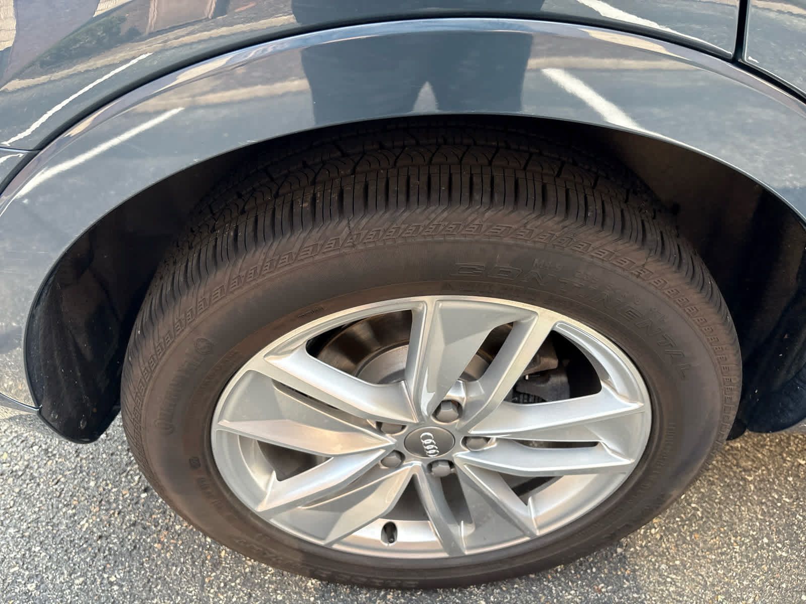 Used 2018 Audi Q3 2.0T Premium AWD/4WD image 3