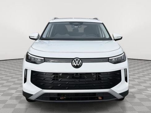 New 2026 Volkswagen Tiguan S image 8