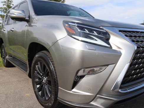 Used 2023 Lexus GX 460 Luxury w/ Sport Design Package image 55