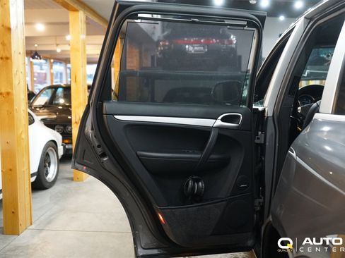 Used 2008 Porsche Cayenne Turbo image 26