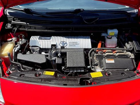 Used 2015 Toyota Prius Persona Series FWD image 28