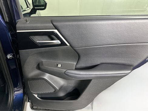 Used 2024 Mitsubishi Outlander SE image 31