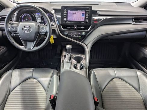 Used 2021 Toyota Camry SE FWD image 14