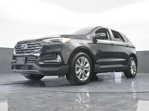 Used 2024 Ford Edge Titanium AWD/4WD image 59