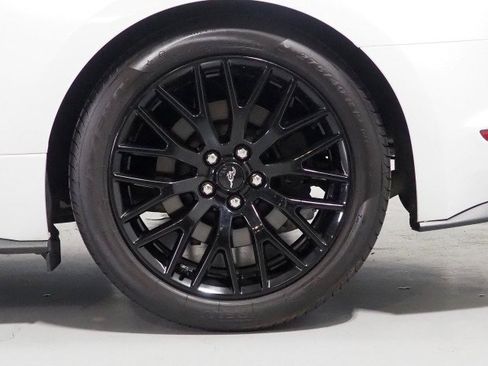 Used 2021 Ford Mustang GT Premium w/ GT Performance Package RWD image 39