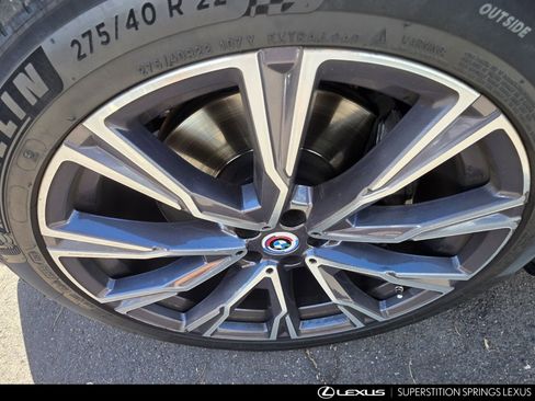 Used 2022 BMW X7 M50i AWD/4WD image 6