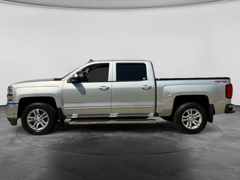 Used 2018 Chevrolet Silverado 1500 LT w/ All Star Edition AWD/4WD image 6