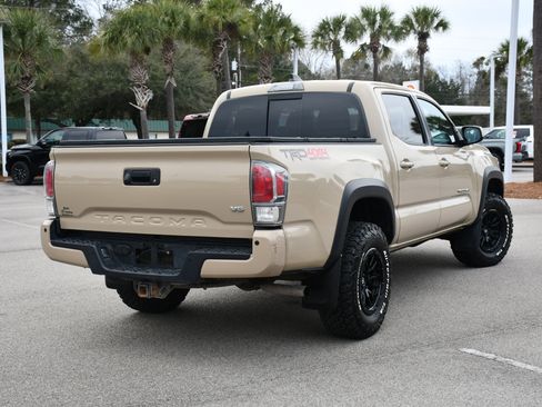 Used 2020 Toyota Tacoma TRD Off-Road image 4
