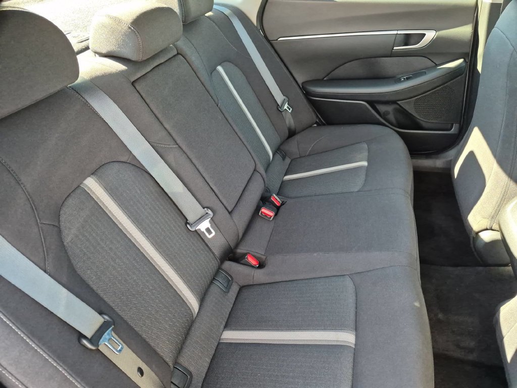 Used 2025 Hyundai Sonata SEL FWD image 29