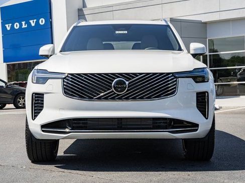Used 2026 Volvo XC90 T8 Plus w/ Protection Package Premier image 2