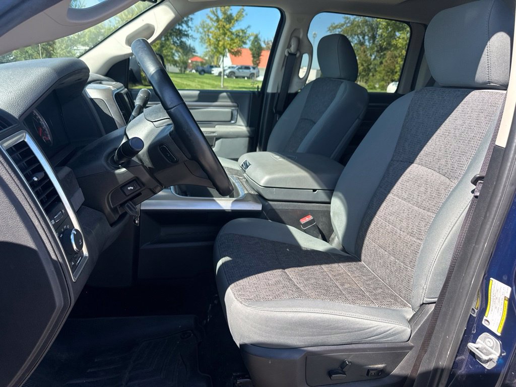 Used 2018 RAM 2500 Big Horn RWD image 16