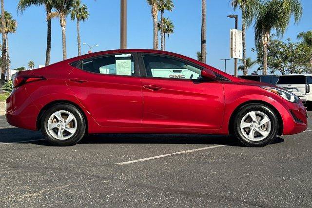 Used 2015 Hyundai Elantra SE FWD image 3