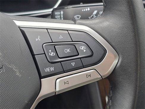 Used 2024 Volkswagen Jetta SE image 13