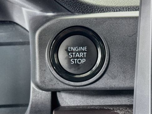 Used 2025 Toyota Tacoma SR5 RWD image 28