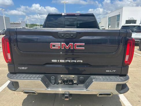 Used 2023 GMC Sierra 1500 SLT w/ SLT Premium Package image 9