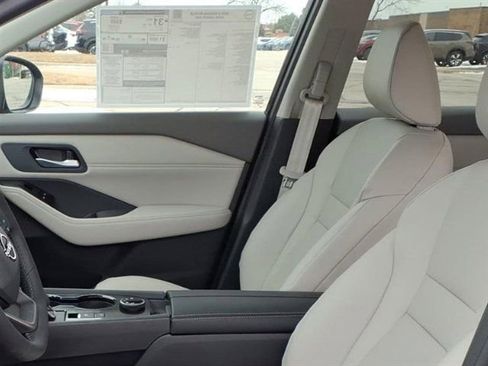 New 2026 Nissan Rogue SV image 26