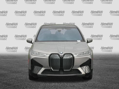 Used 2024 BMW iX xDrive50 w/ Sport Package AWD/4WD image 3