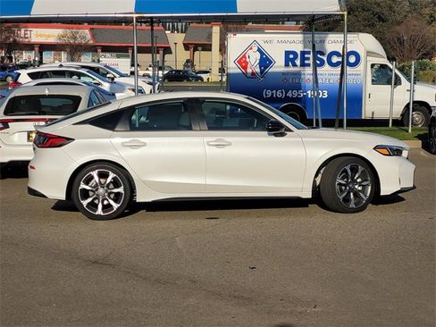 New 2026 Honda Civic Sport Touring image 4