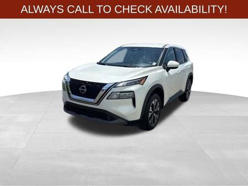 Used 2023 Nissan Rogue SV FWD image 3