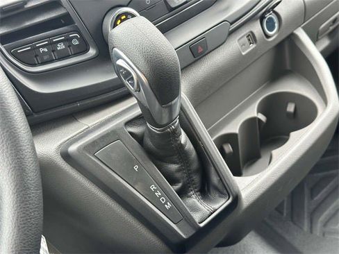 New 2025 Ford Transit 250 148 Medium Roof image 16