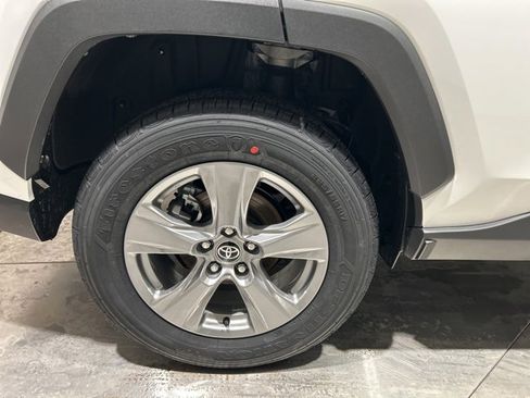 New 2025 Toyota RAV4 XLE image 21