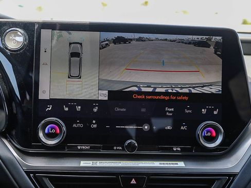 Used 2025 Lexus TX 500h AWD w/ Technology Package image 23
