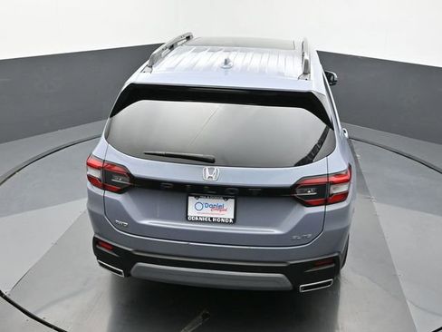 Used 2023 Honda Pilot Elite image 16