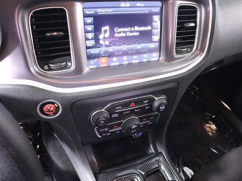 Used 2021 Dodge Charger Scat Pack w/ Navigation & Travel Group RWD image 15