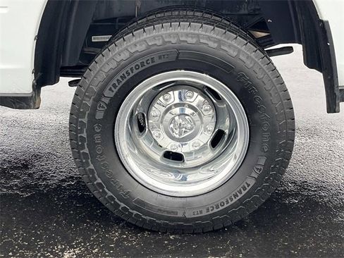 Used 2024 RAM 3500 Big Horn image 13
