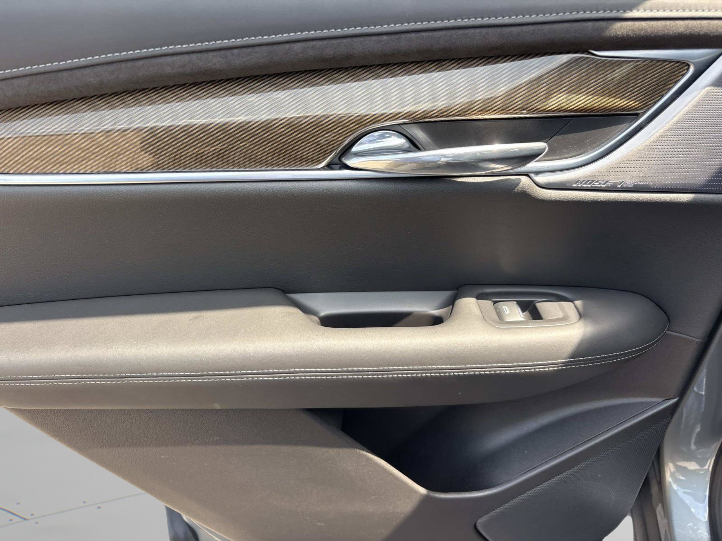 Used 2023 Cadillac XT6 Premium Luxury w/ Platinum Package FWD image 18