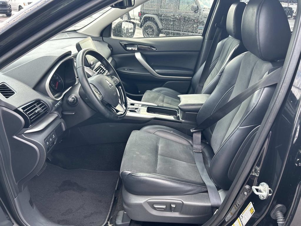 Used 2024 Mitsubishi Eclipse Cross SE AWD/4WD image 26