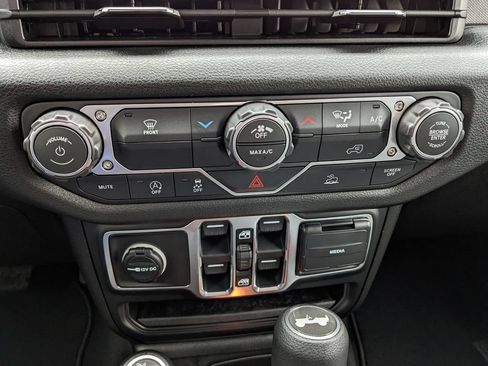 New 2026 Jeep Wrangler Unlimited Sport AWD/4WD image 27