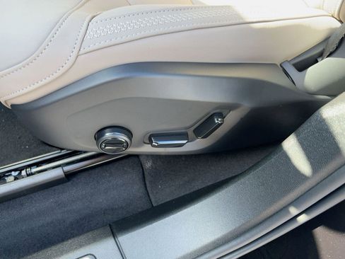 New 2026 Volvo XC60 B5 Core image 14