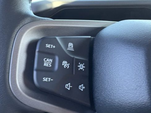 New 2025 Ford Bronco Badlands image 53