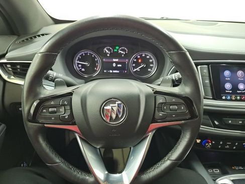 Used 2023 Buick Enclave Essence AWD/4WD image 5