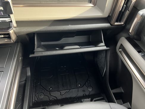 Used 2025 GMC Hummer EV 3X image 34