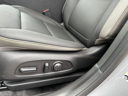 New 2025 Chevrolet Trax ACTIV w/ Driver Confidence Package image 8