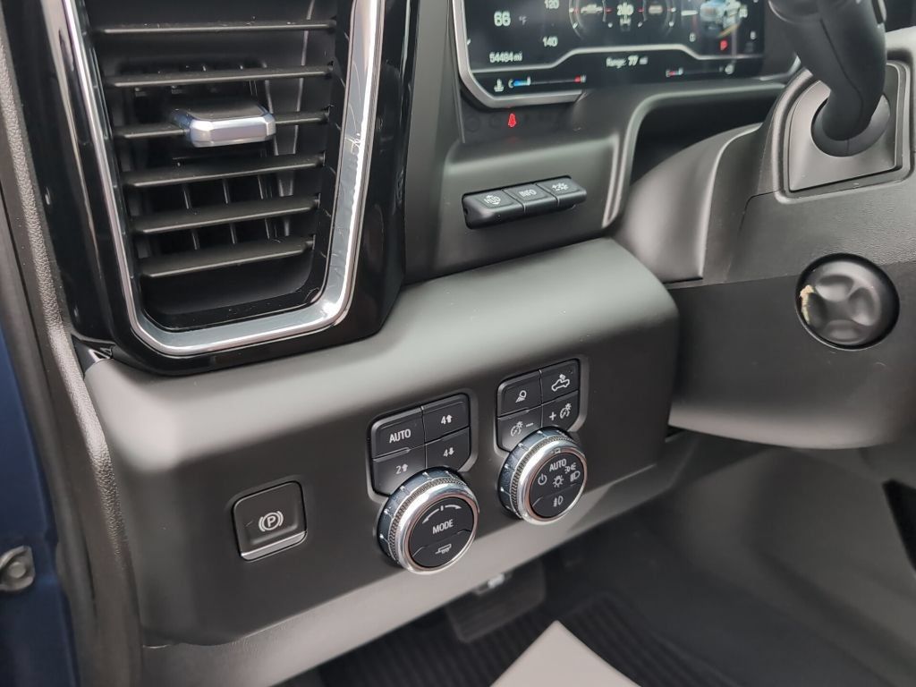 Used 2023 GMC Sierra 1500 Denali Ultimate AWD/4WD image 25