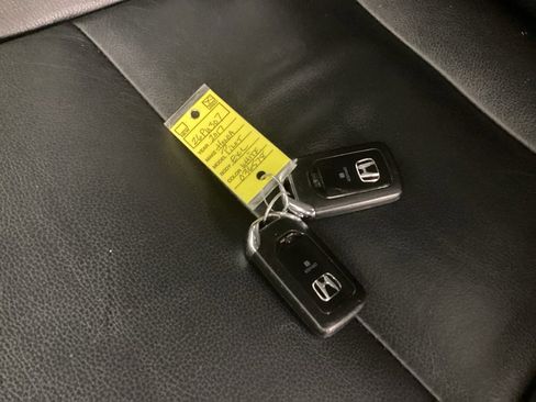 Used 2017 Honda Pilot EX-L image 33