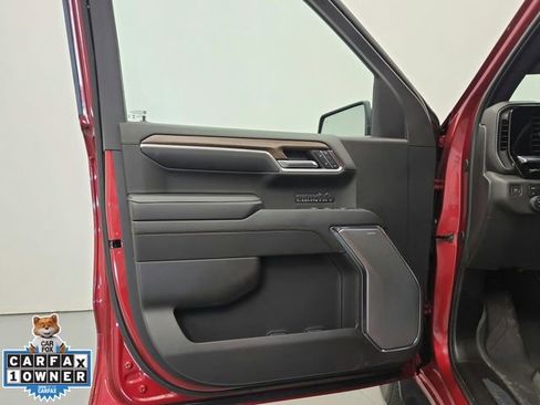 Used 2024 Chevrolet Silverado 1500 High Country w/ Technology Package image 26