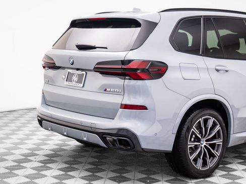 Certified 2025 BMW X5 M60i image 33